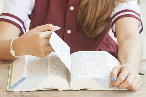 英国留学对雅思的要求分析，5.5和6.5分可以报哪些学校？
