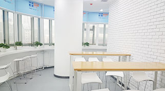 环球雅思教育机构环境展示，校区风景怎么样？