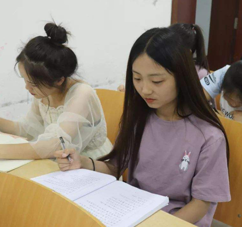 雅思线上课程哪家好