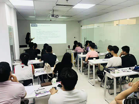 雅思网络课程培训班选择标准是什么？学雅思多少钱？